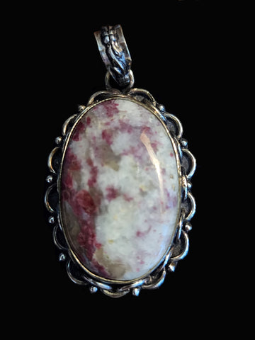 Sterling Silver & Oval Charite cabochon Pendant                                 (Vintage)