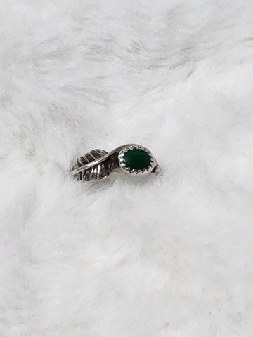 Navajo Small Sterling Silver & Malachite Ring    Size 4.25   (Vintage)  Artist signed 