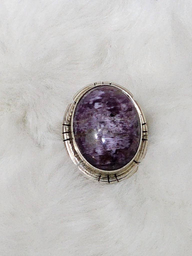 Navajo Sterling Silver & Charoite Ring    Size 7.5    (Vintage)  Artist:  Sensa Eustice  "SE" signed