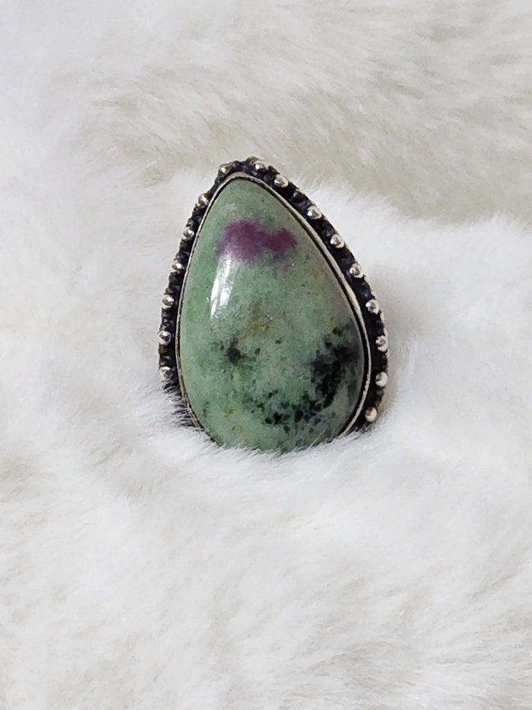 Navajo Large Sterling Silver & Utah Emerald Ruby Zoisite Ring   Size 7   (New)   Artist signed "BB"