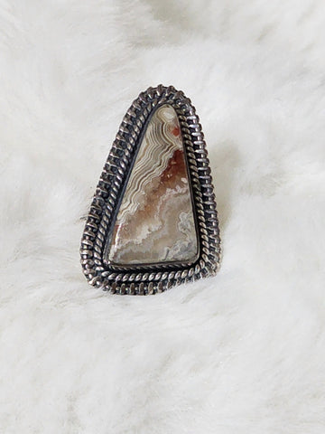 Old Southwest Sterling Silver & Laguna Lace Agate  Size 7.25   (New)