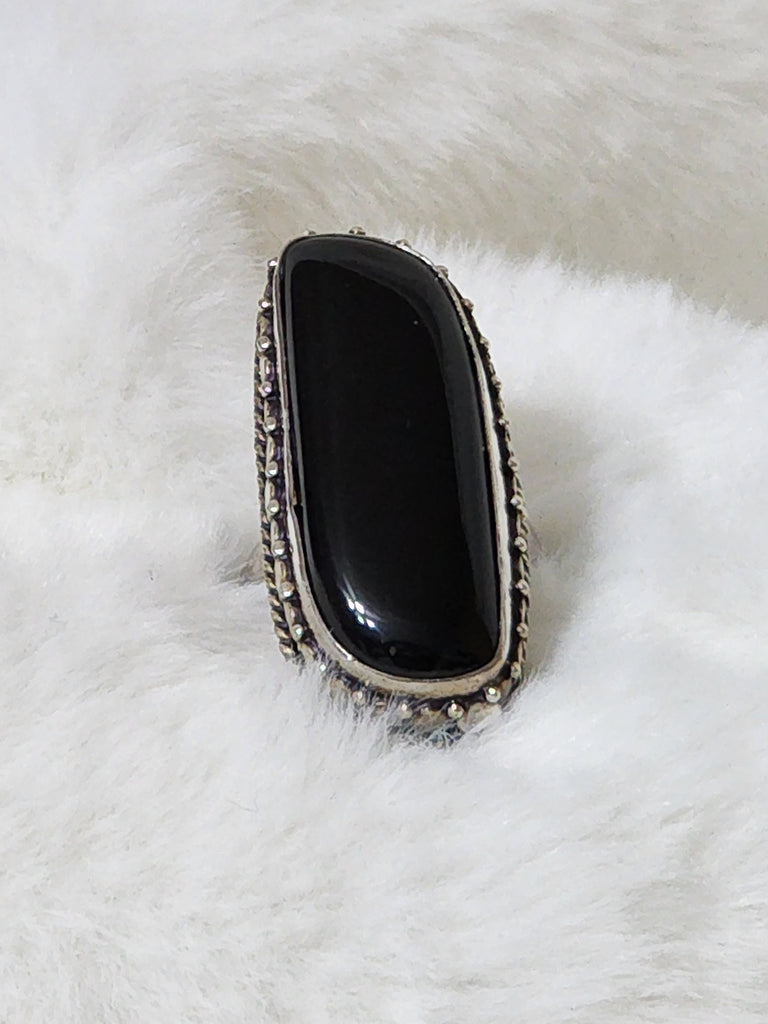 Navajo Large Sterling Silver & Arizona Onyx Ring    Size 8    (New)   Artist signed "JC"